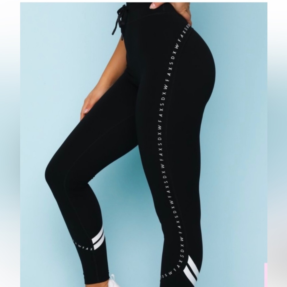SDXWFA dominate leggings xs